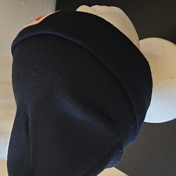 Merrell Black Knit Hat with Logo - Picture 5 of 5